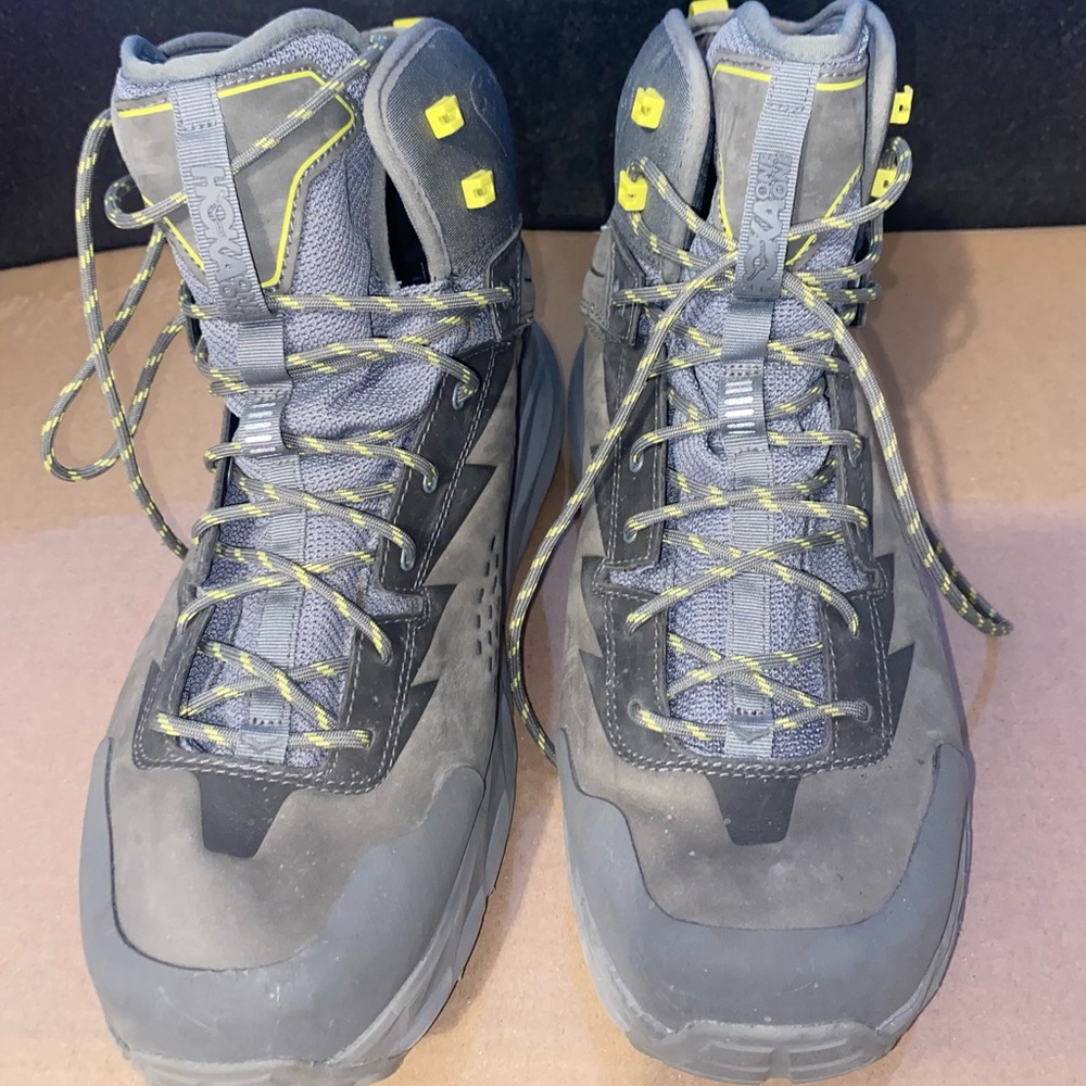 M Kaha GTS grey hiking boots size 13